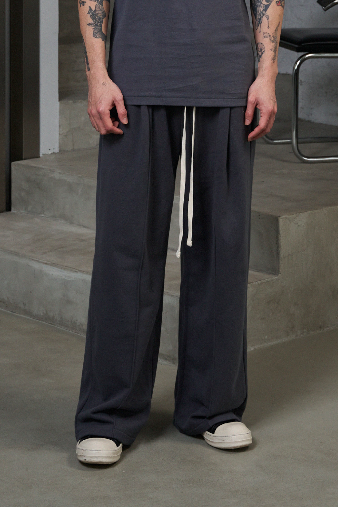 Neutrals Two Tuck Pants-Gray