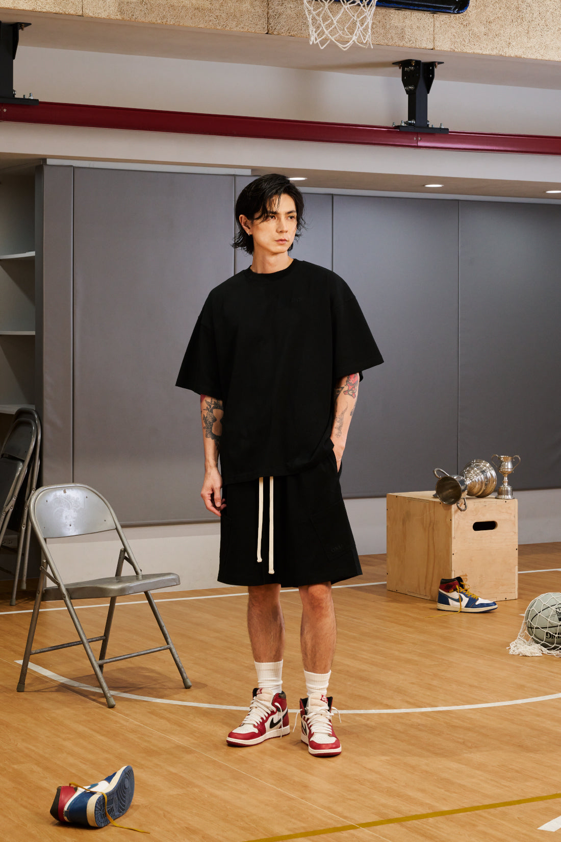 Neutrals Wide Tee - Black