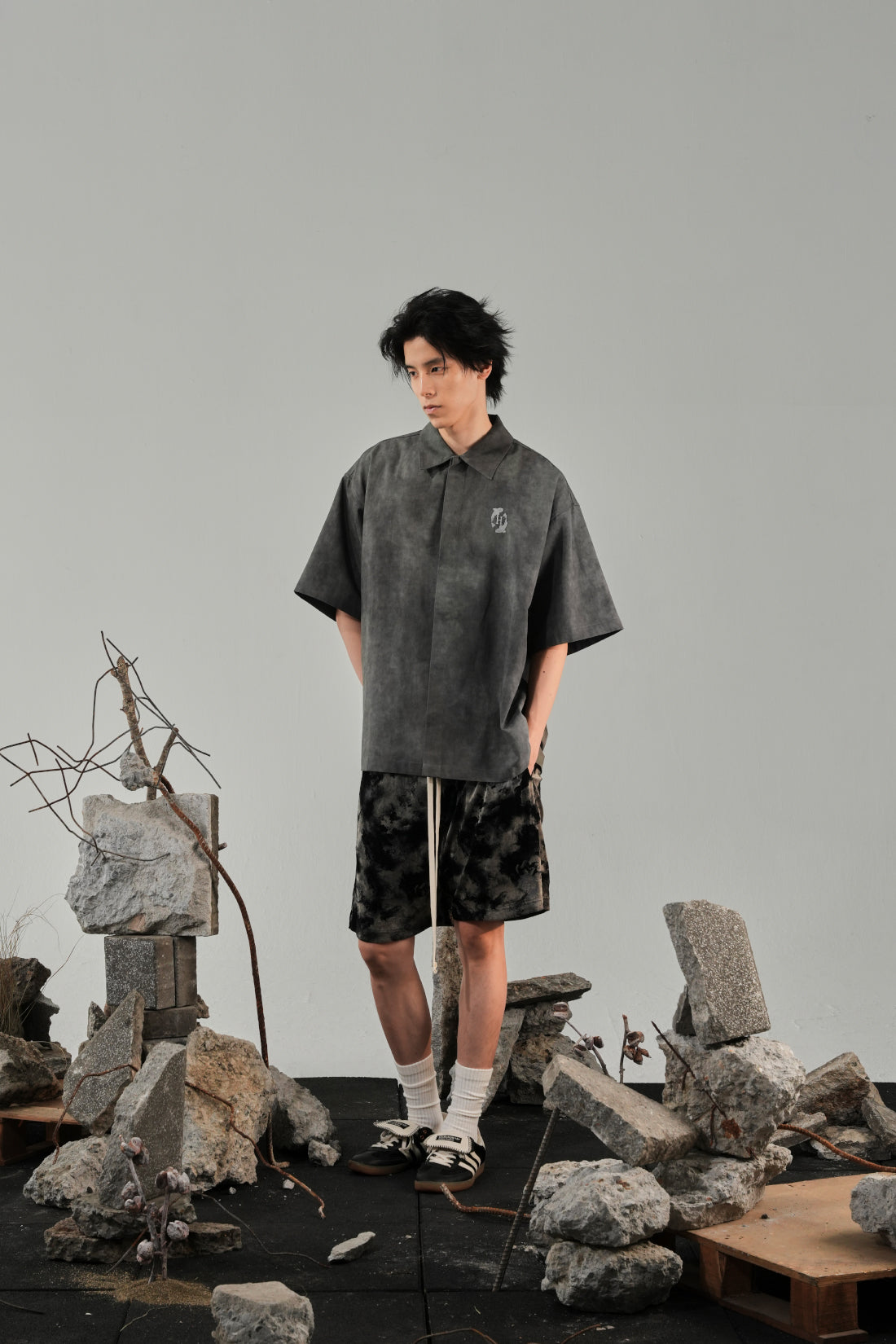 Collab Logo Shirt - Gray