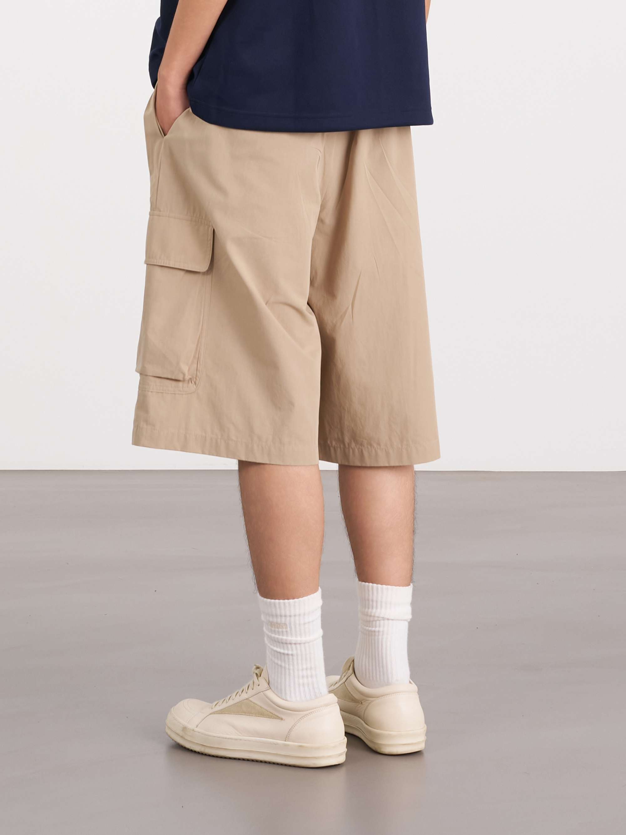 Voluminous Cargo Shorts 立體量感工裝短褲 - KHAKI