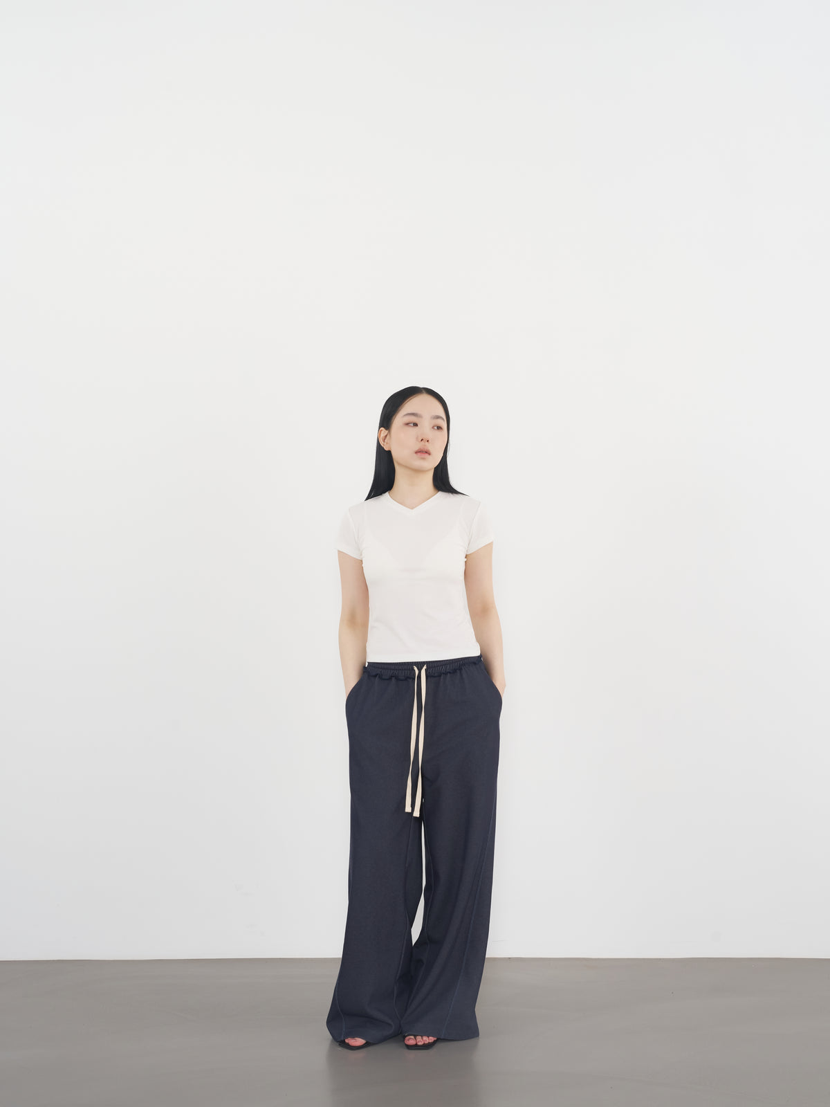 Raw-Edge Sweatpants 毛邊運動長褲-Navy