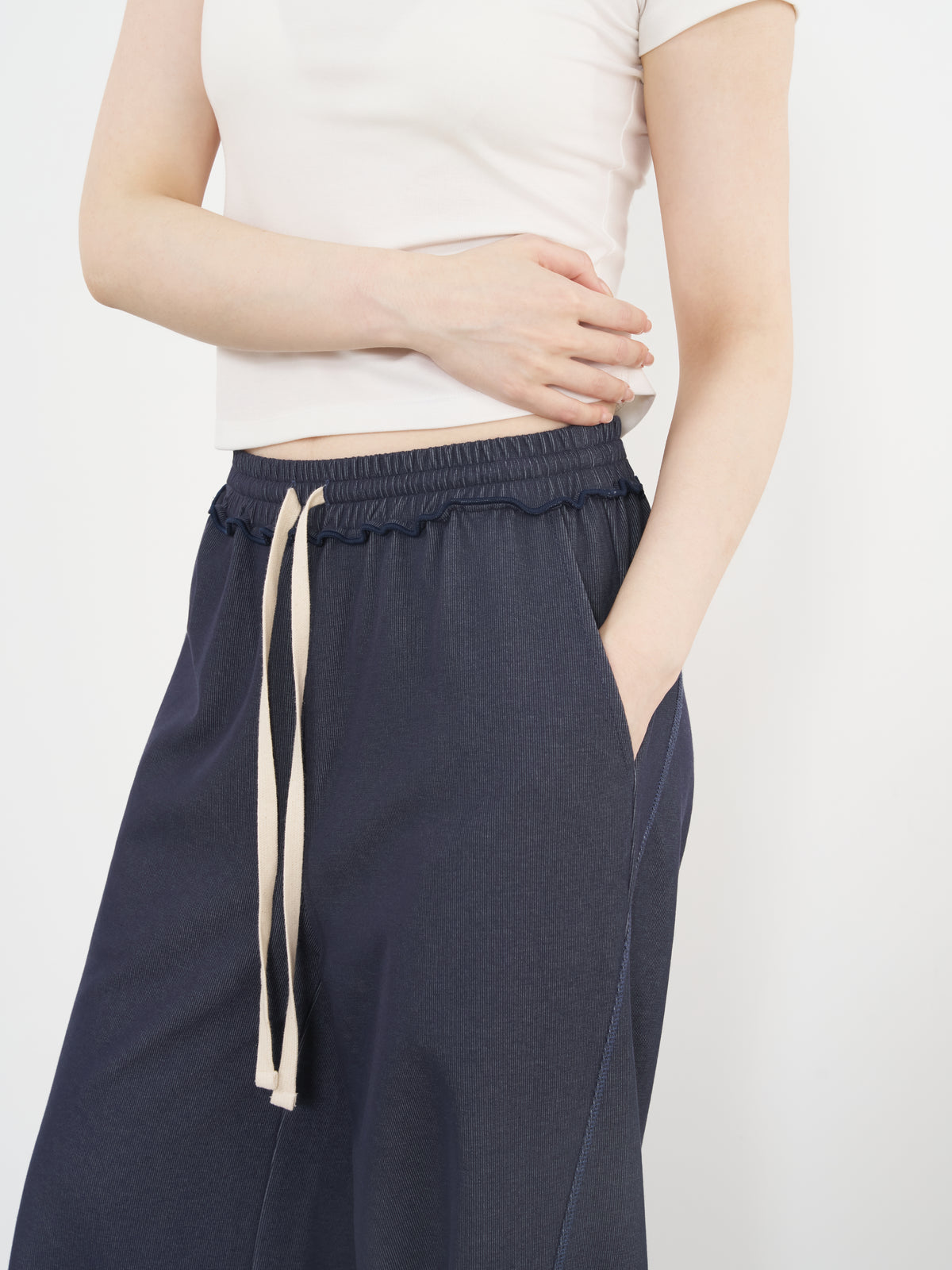 Raw-Edge Sweatpants 毛邊運動長褲-Navy