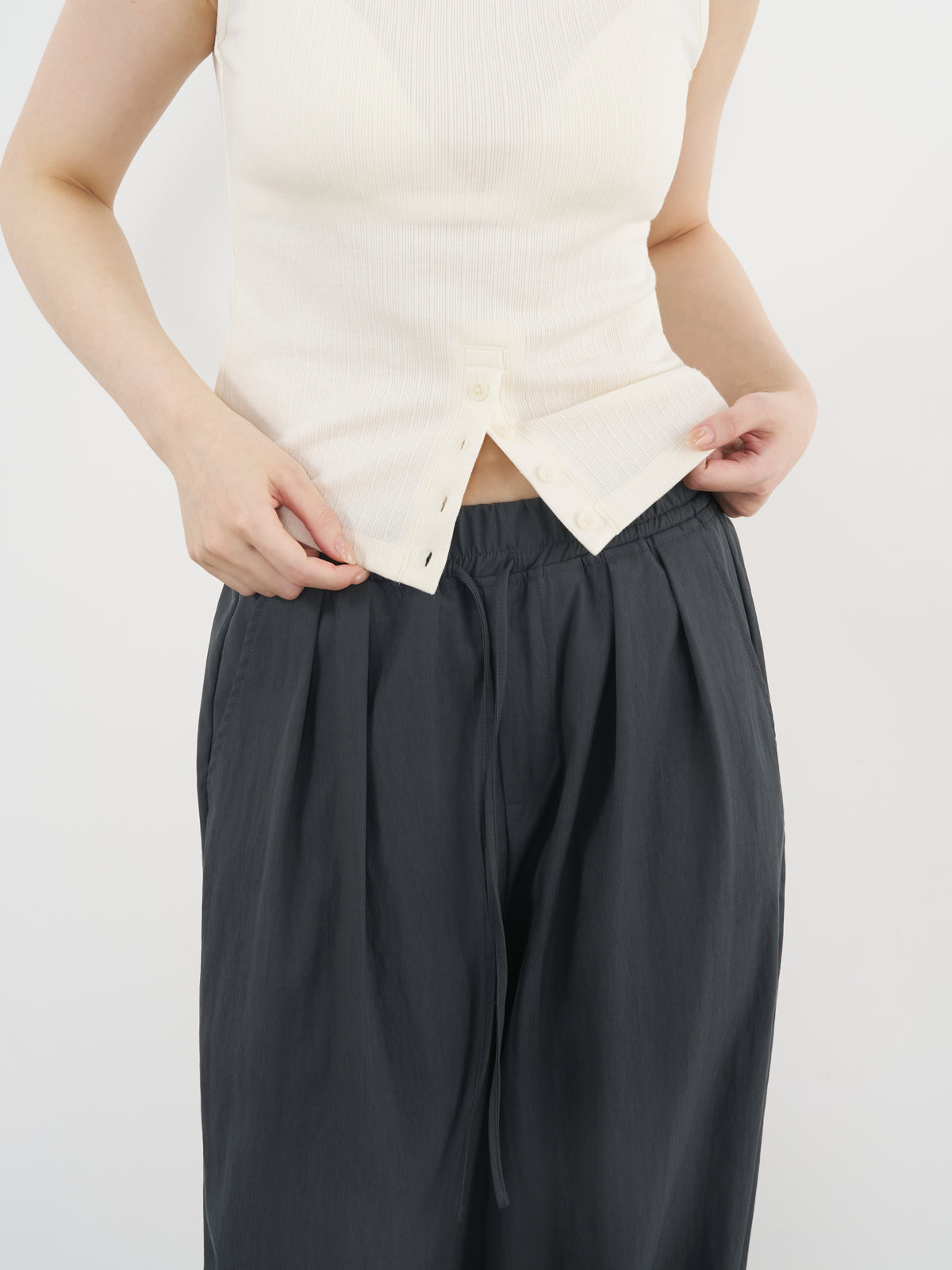 Pull-On Wide Trousers 鬆緊寬版長褲-Gray
