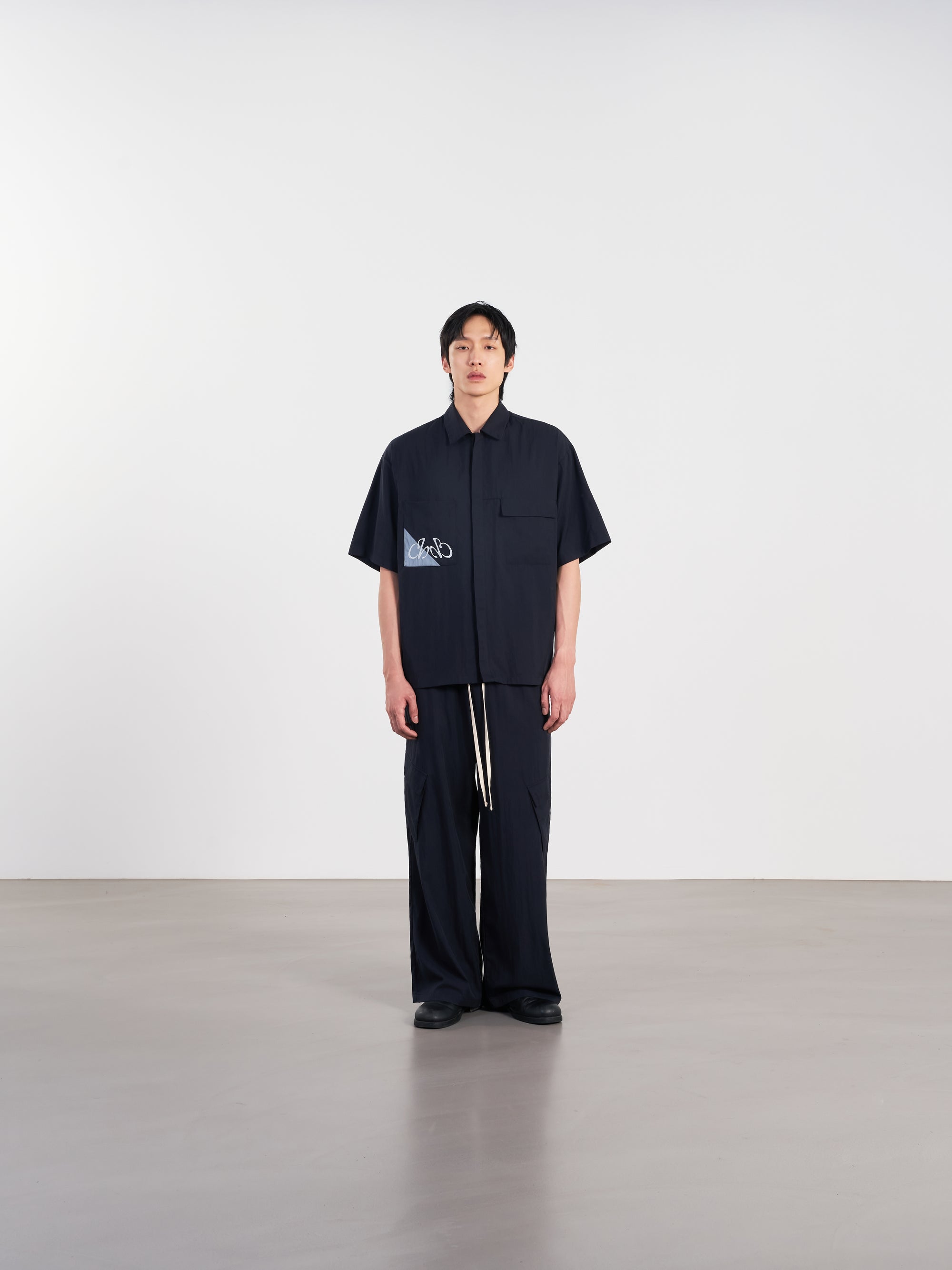 Pocket Shirt 口袋撞色刺繡襯衫 - NAVY