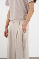 Pleated Panel Trousers 拼接打褶西裝褲-Khaki