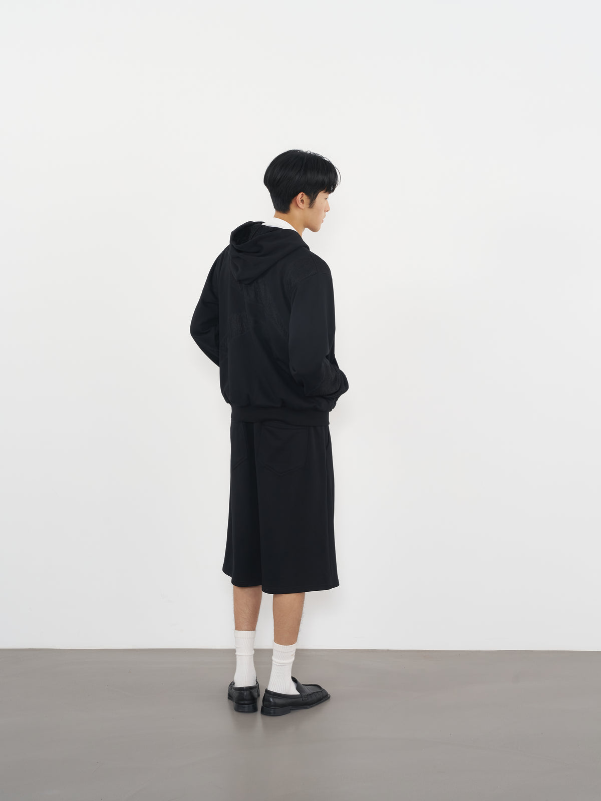 Textured Lace Hoodie 蕾絲拼接連帽外套-Black