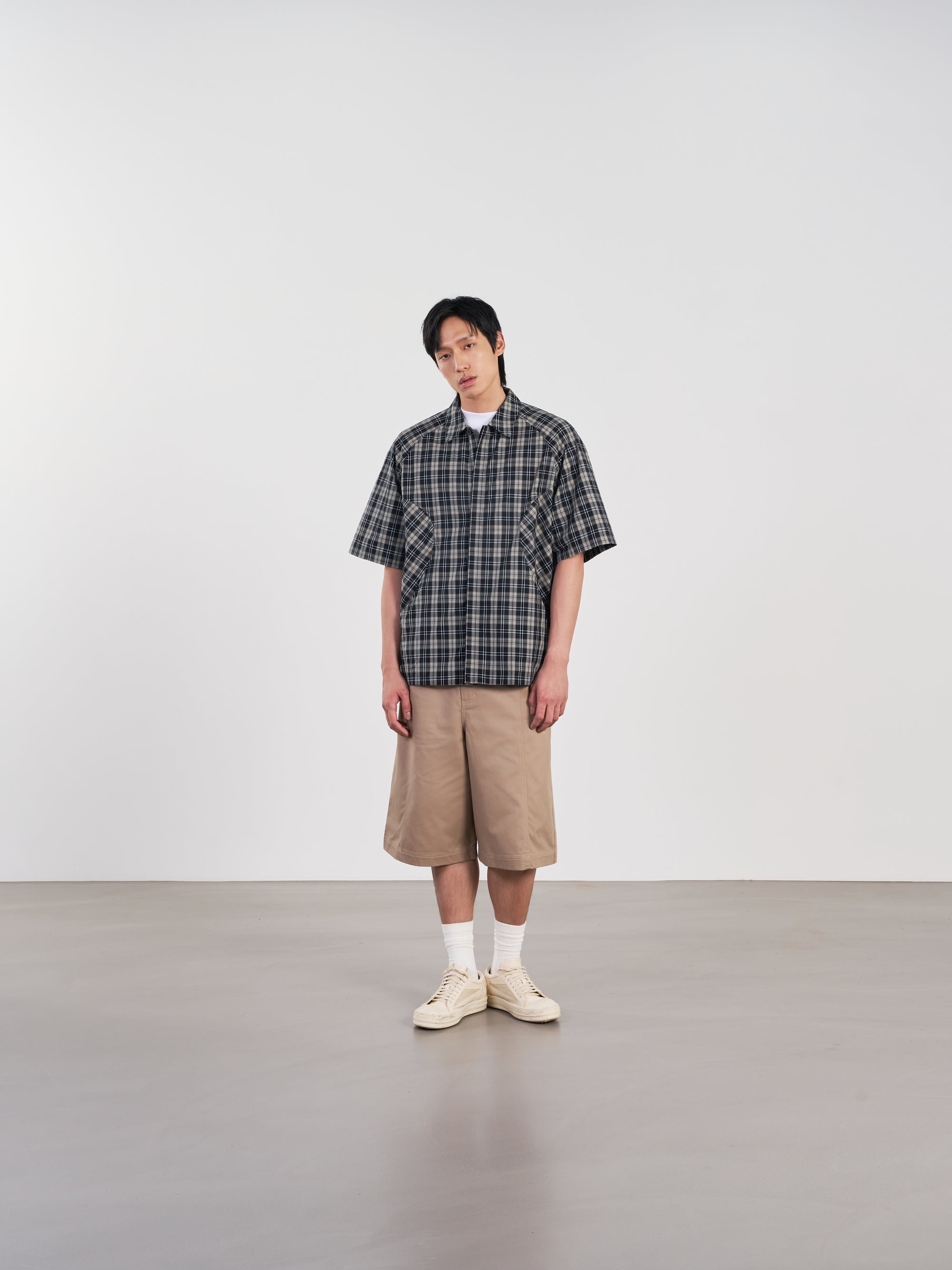 Panel Shirt 弧形剪裁格紋襯衫 - BLACK