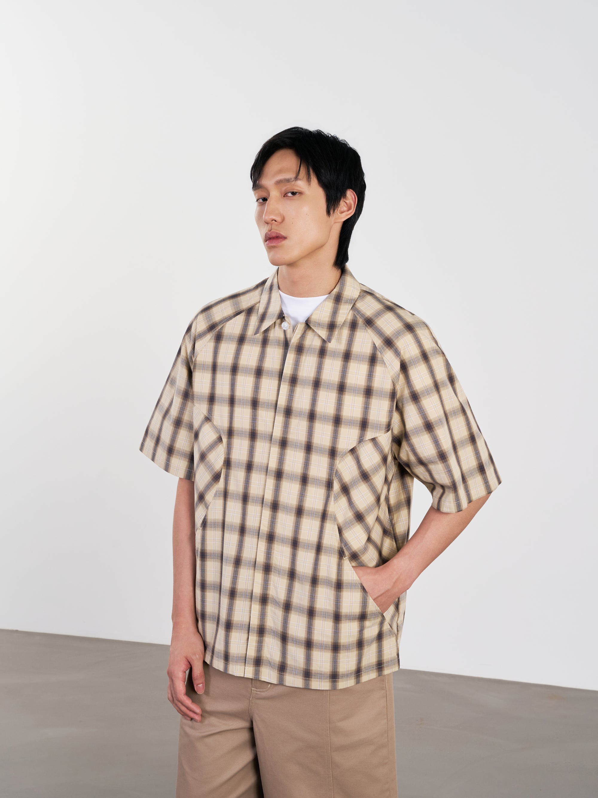 Panel Shirt 弧形剪裁格紋襯衫 - BROWN