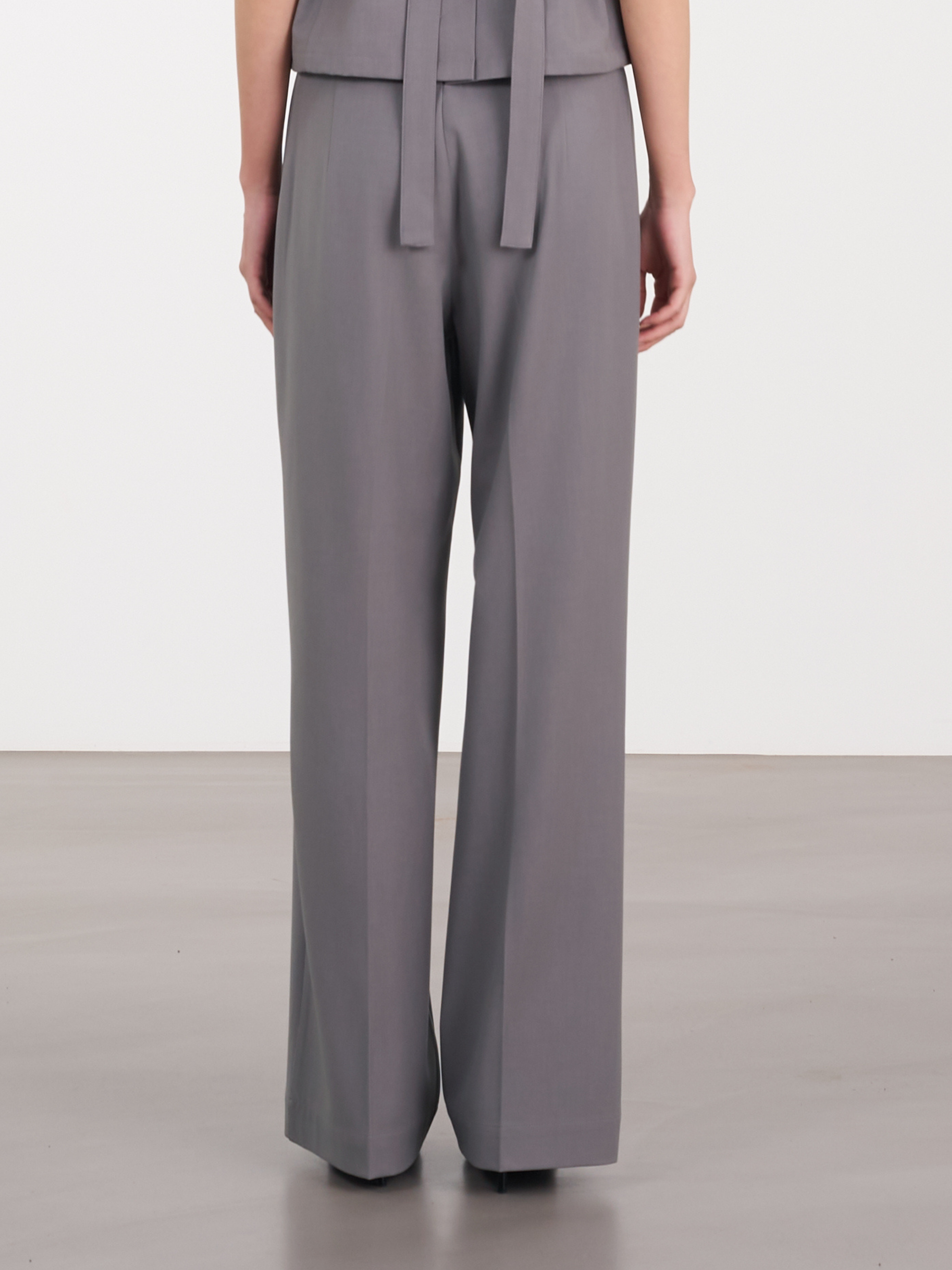 Fluid Pleated Trousers 中腰打褶長褲 - Gray